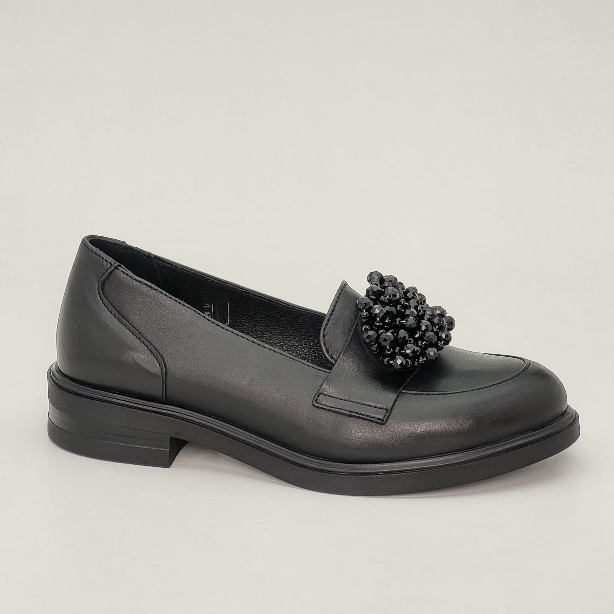 Pantofi damă eleganți cu margele din piele naturală Negri - A213