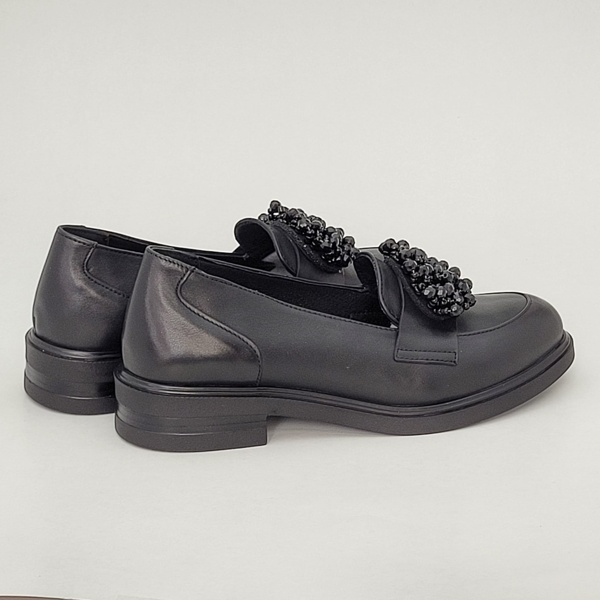 Pantofi damă eleganți cu margele din piele naturală Negri - A213 - imagine 3