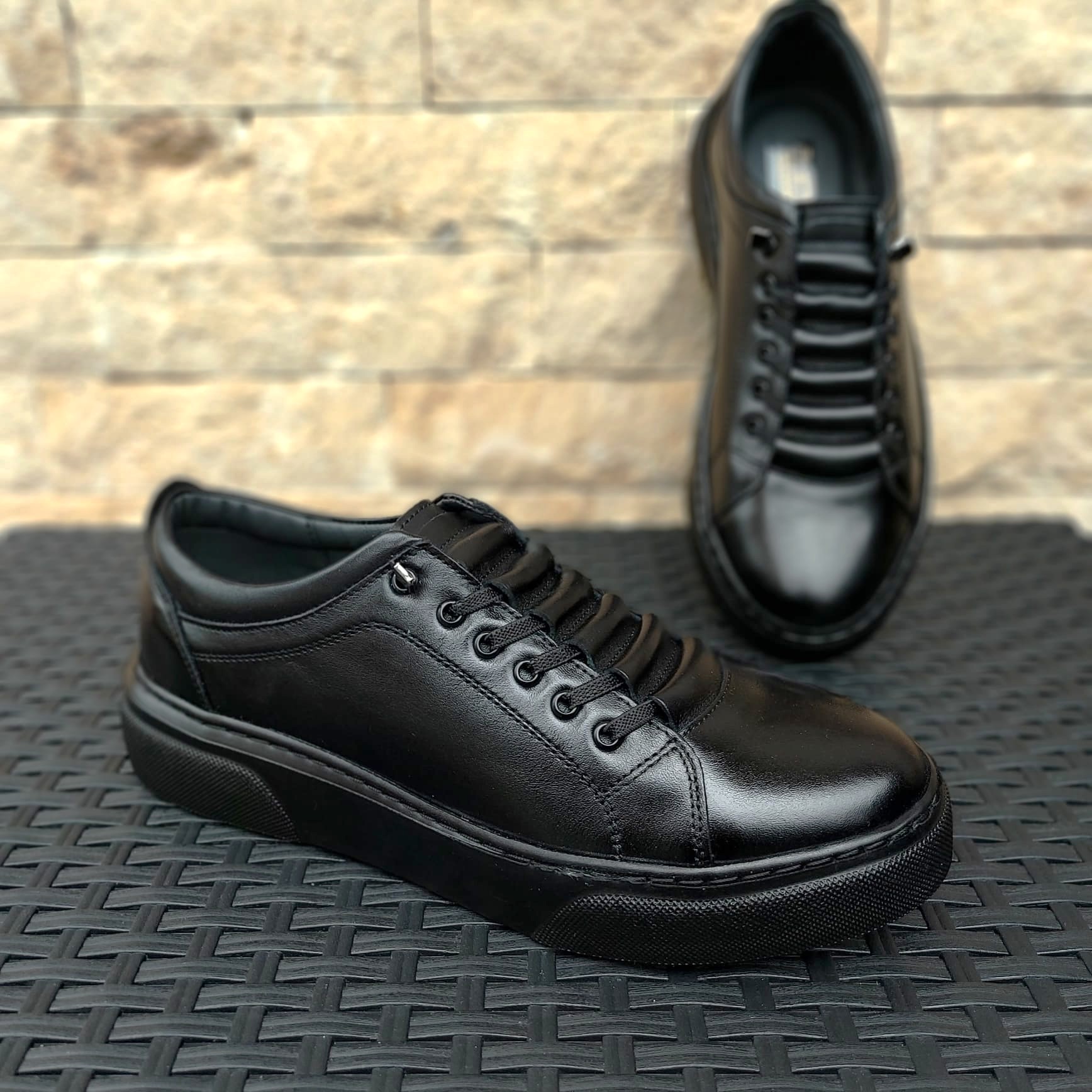 Pantofi casual bărbați din piele naturală Negri - B090